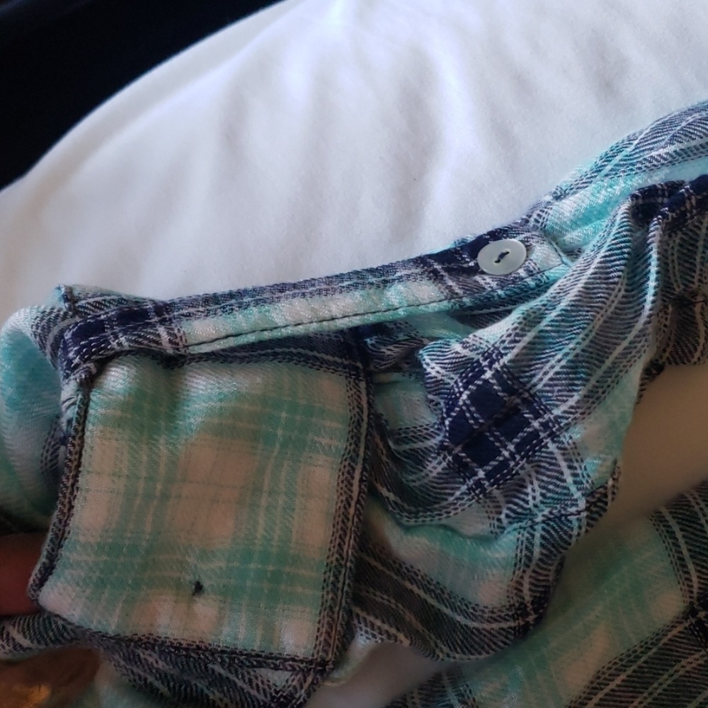 Blue Plaid Top - Picture 3 of 4